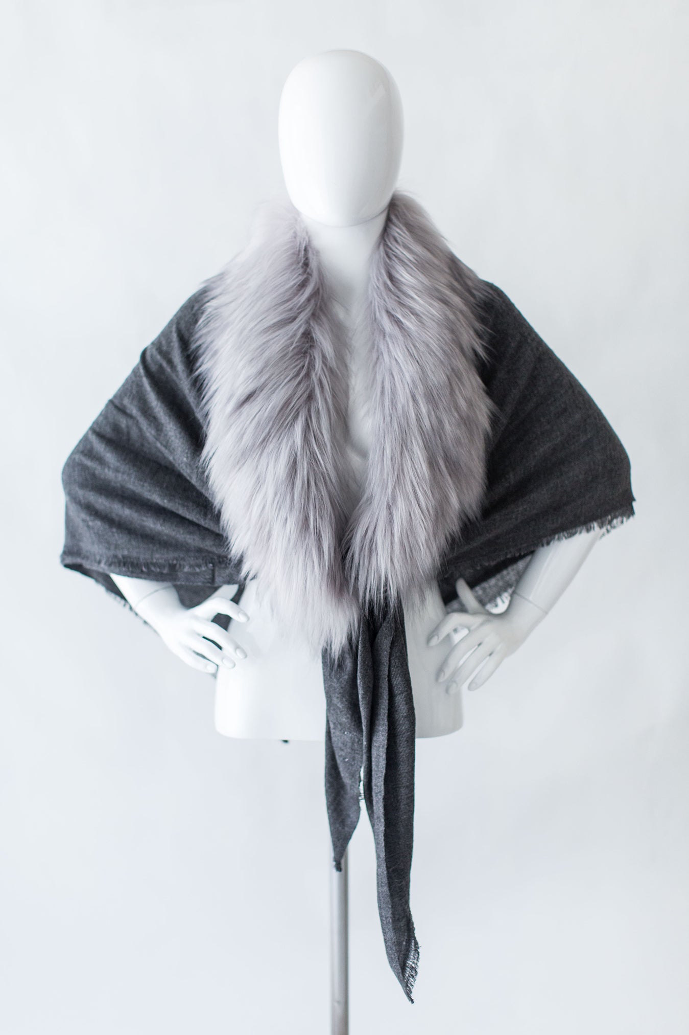Faux Fur & Cashmere Scarf- Himalaya Pearl