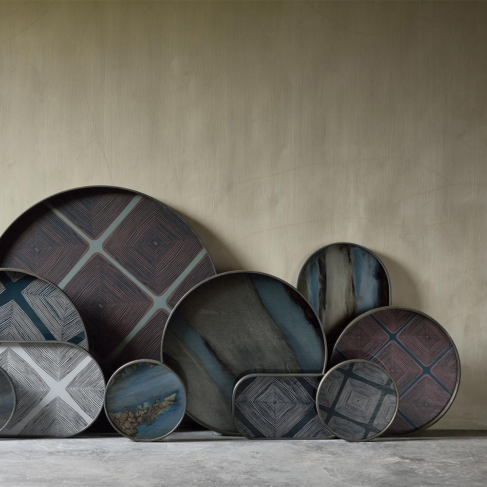 Ink Linear Organic Glass Valet Tray - Round