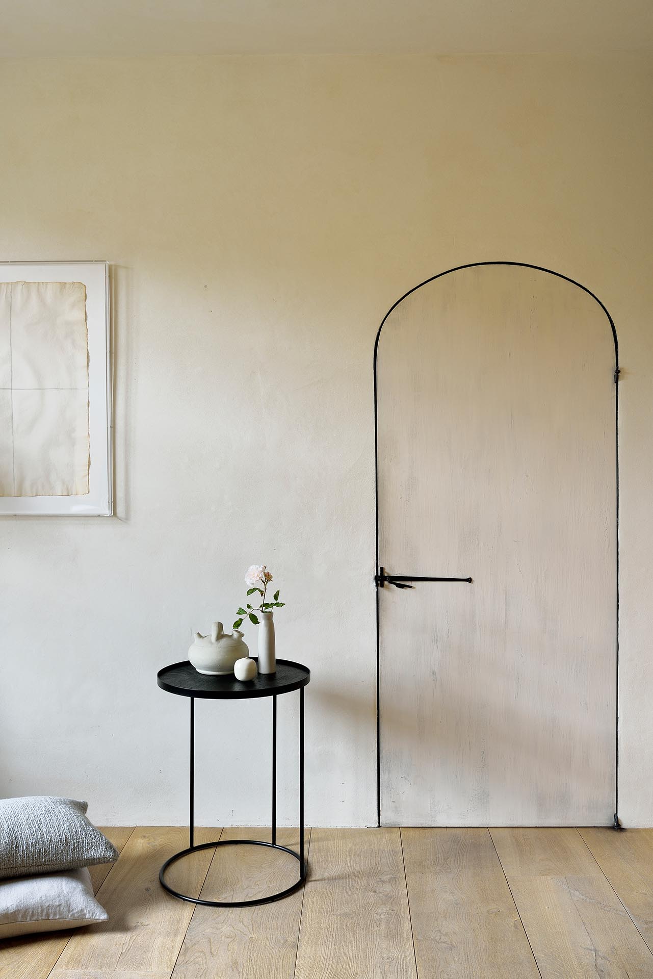 Round Tray Side Table - S