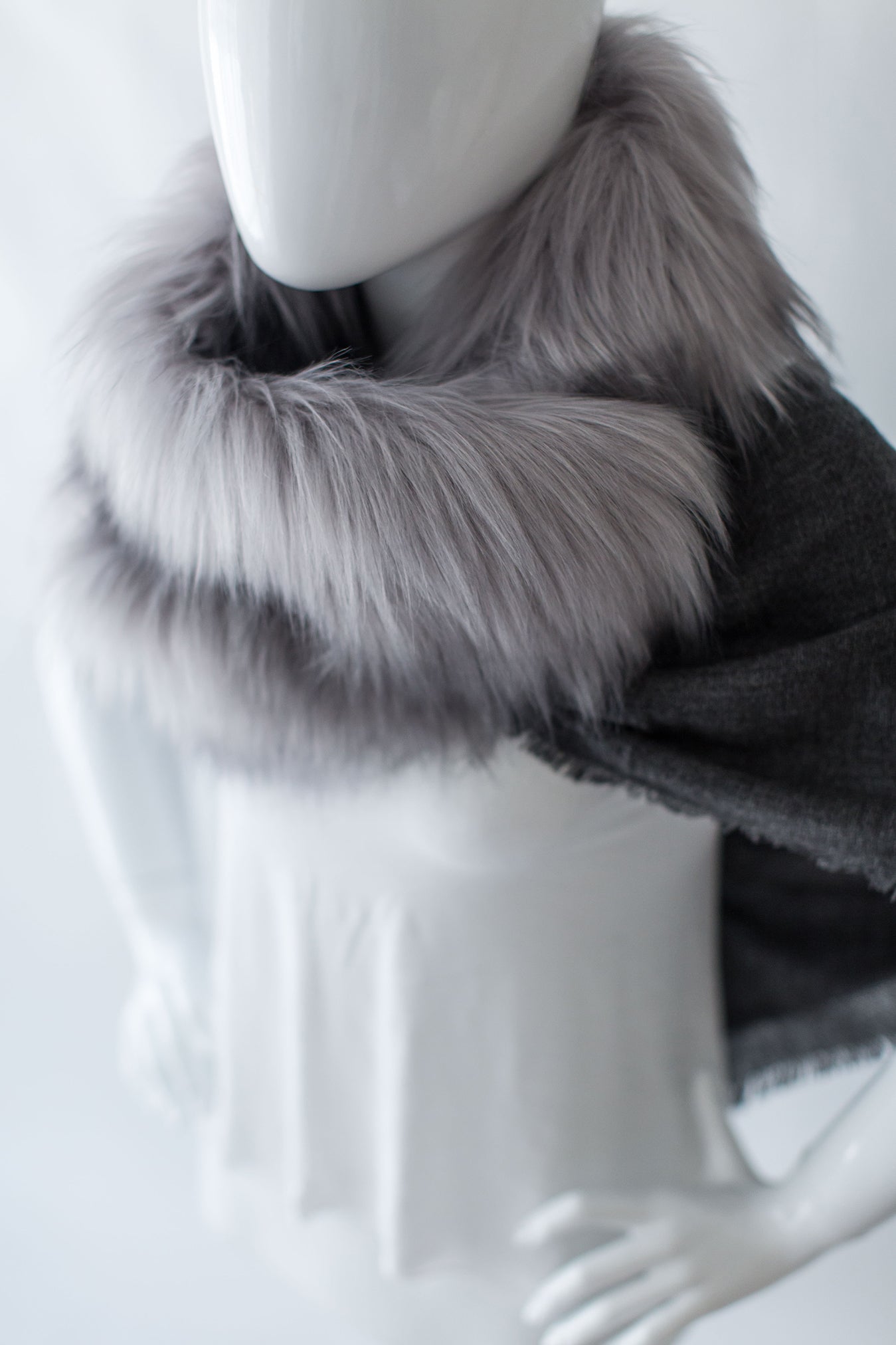 Faux Fur & Cashmere Scarf- Himalaya Pearl